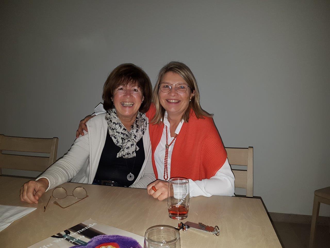 Geselliges Zusammensein beim uHu-Orchester